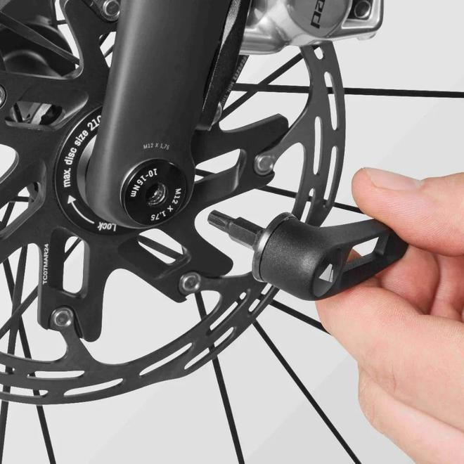 Canyon全新Ultimate與Endurace車型升級(jí)搭配Pace彎把(圖4)