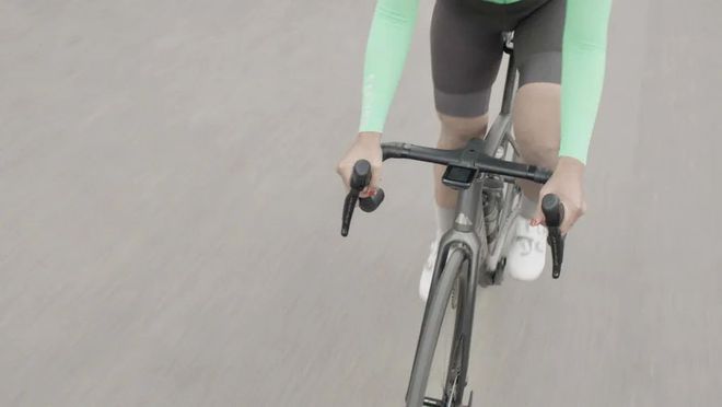 Canyon全新Ultimate與Endurace車型升級(jí)搭配Pace彎把(圖2)